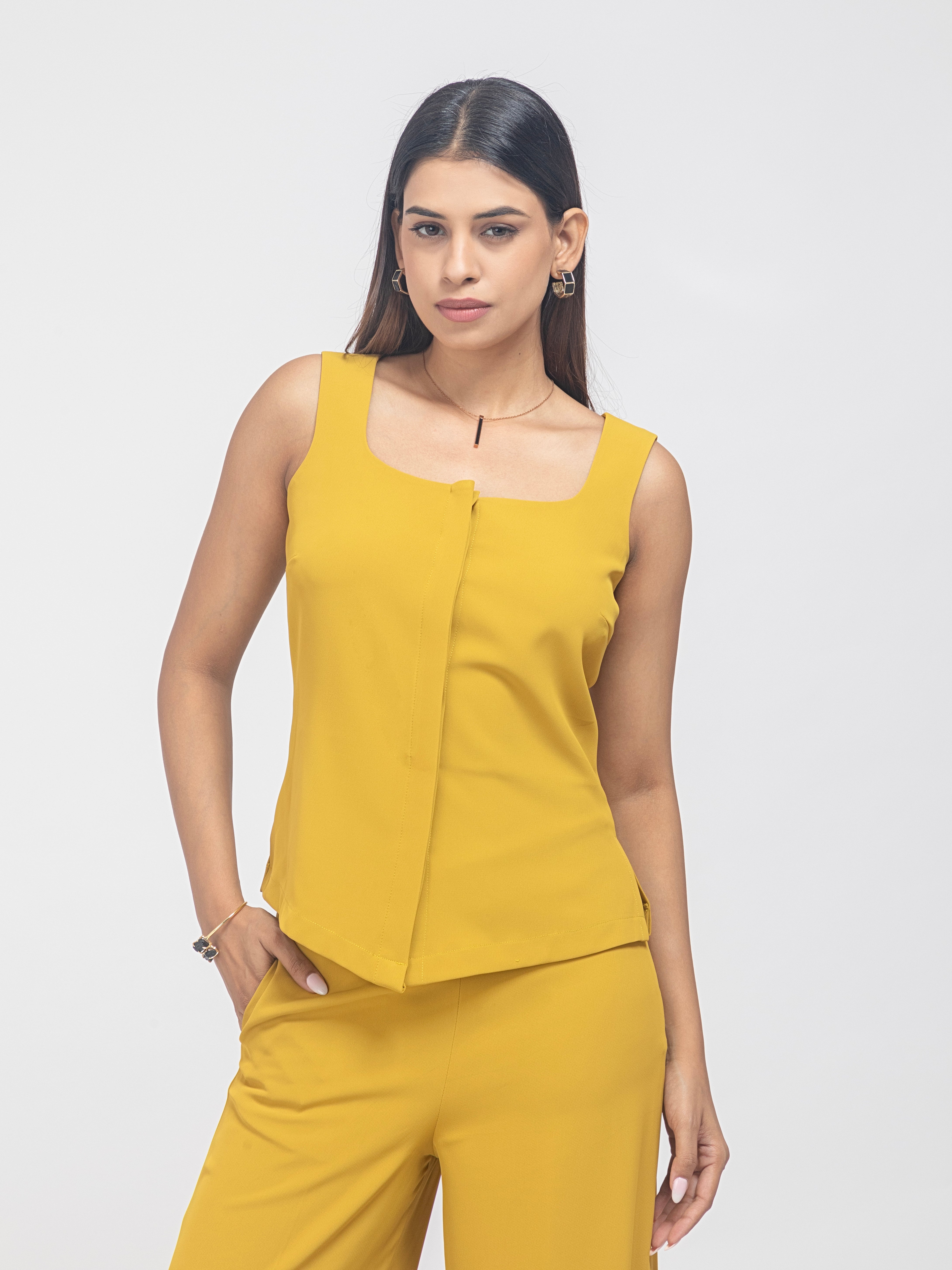 Sunshine Chic: Bumble bee Co-ord Set