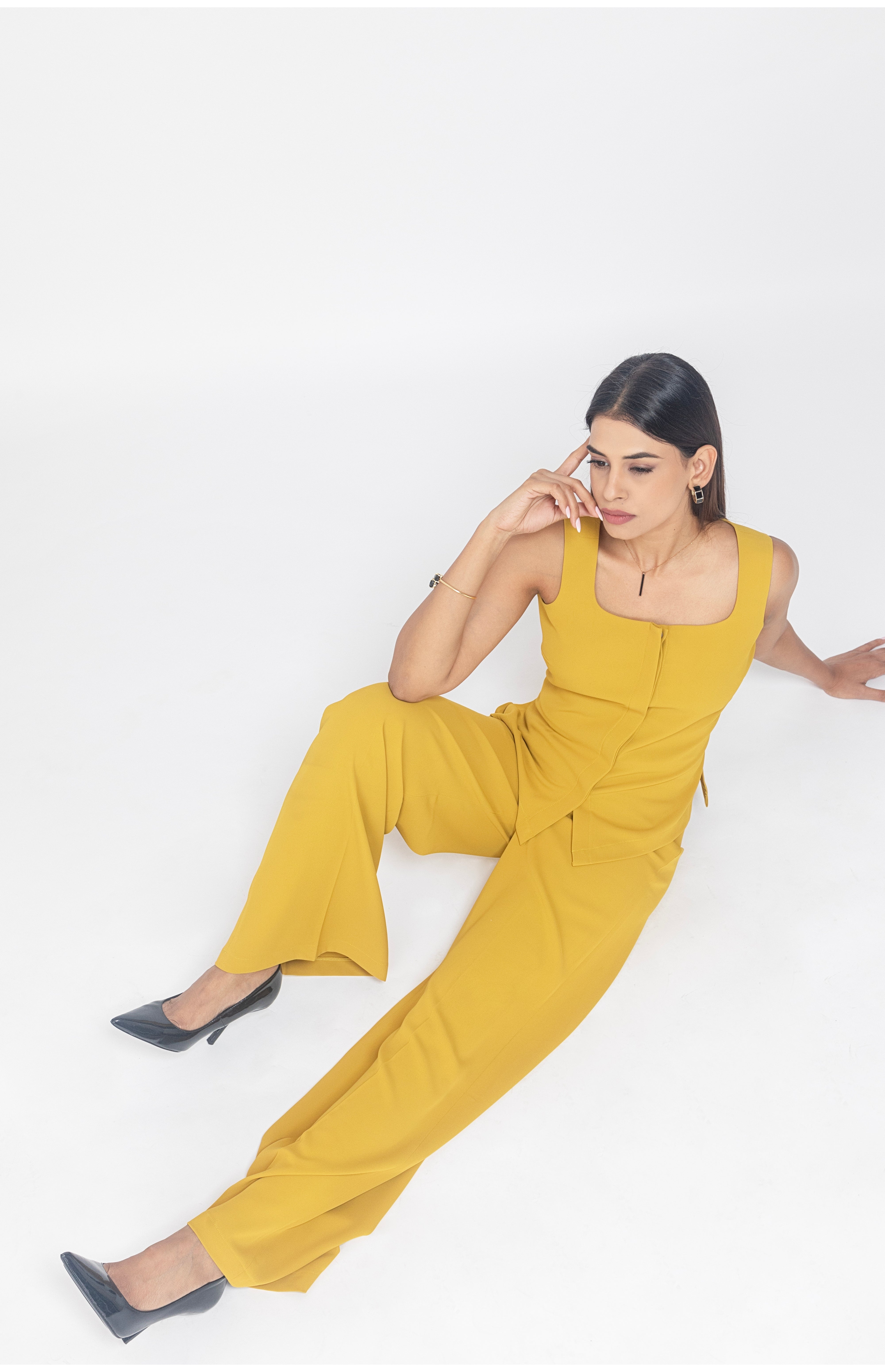 Sunshine Chic: Bumble bee Co-ord Set