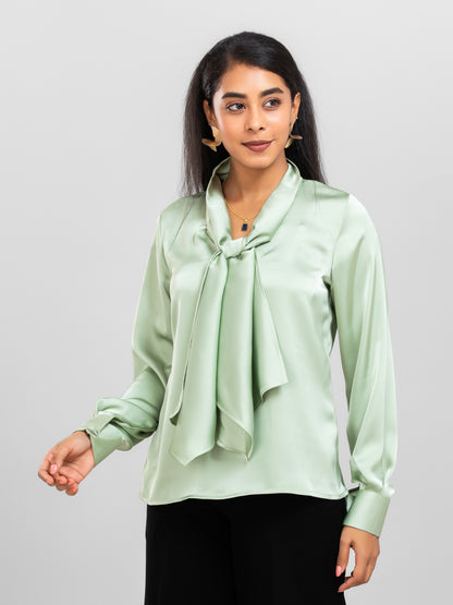 Pastel green front knot top