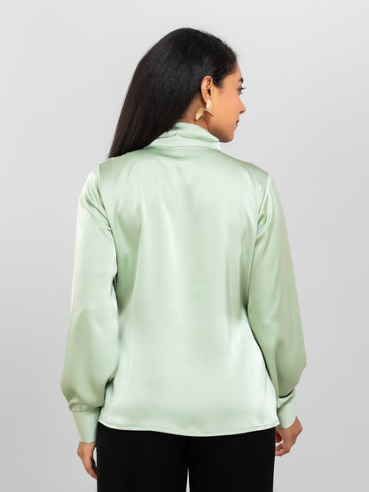 Pastel green front knot top