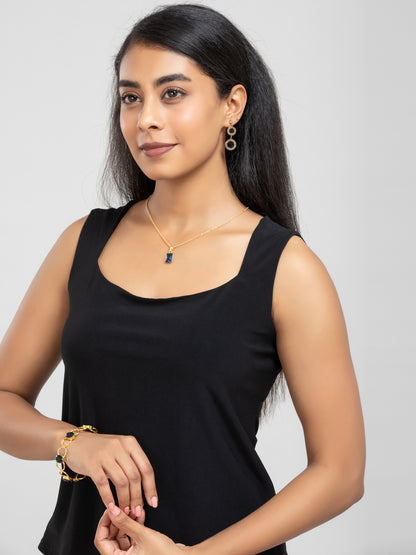 Black Sleeveless Top for women