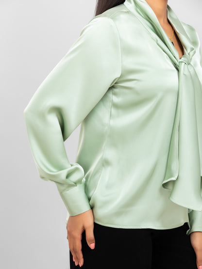 Pastel green front knot top