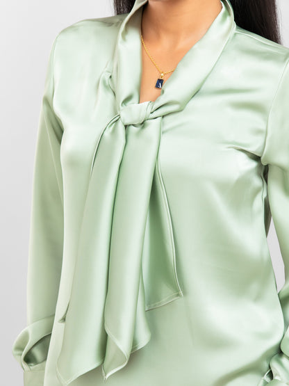Pastel green front knot top