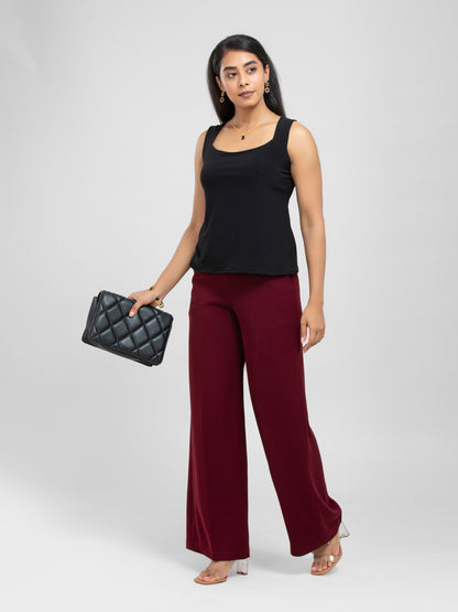 Black Sleeveless Top for women